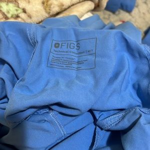 Ciel blue figs. Worn a lot. M/T cargo pants + small Rafaela top.